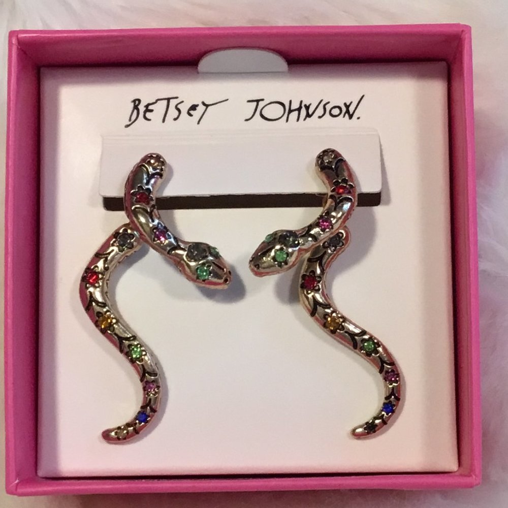 NIB Betsey Johnson Jeweled Snake Dangle Earrings Gold tone with rhinestones